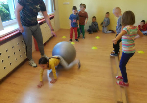Zajęcia z trenerem personalnym.