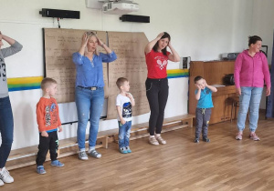 Śpiewaliśmy przy muzyce.