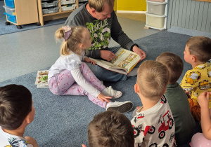 Słuchaliśmy z zaciekawieniem