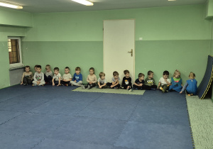 Czekamy bo zaraz będziemy grać w piłkę
