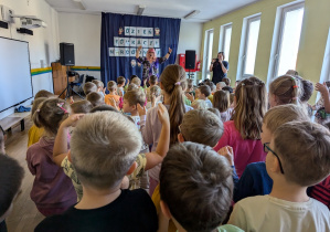 To temat październikowego spotkania z muzyką