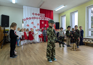 Powstańcy walczyli z zaborcami.