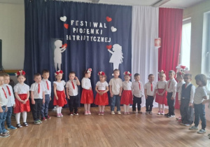Byliśmy ubrani na galowo i biało-czerwono.