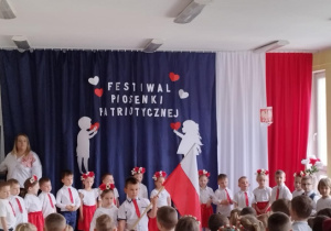 Wszyscy odśpiewaliśmy hymn.