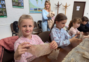 Skóra była miękka w dotyku.