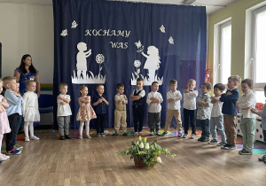 Śpiewamy piosenkę dla rodziców