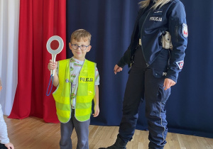 Emil z Panią Policjantką.