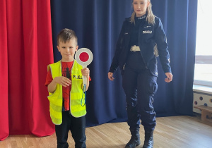 Onieśmielony Antek.