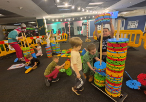 Musimy ułożyć klocki