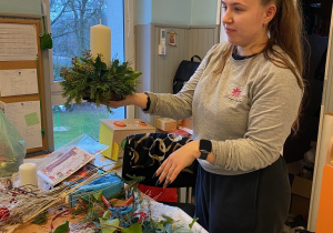 Pani pokazała układ stroika.