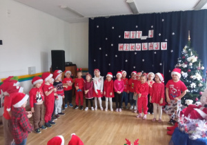 Zaśpiewaliśmy piosenkę dla Mikołaja.