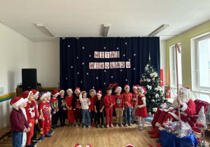 Śpiewamy piosenkę dla Mikołaja