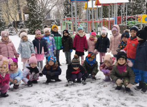 Śniegowe zabawy Misiów