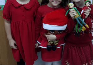 Klaudia, Lila K. i Zosia R.