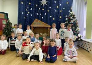 Nasze wspólne zdjęcie po obejrzeniu Jasełek.