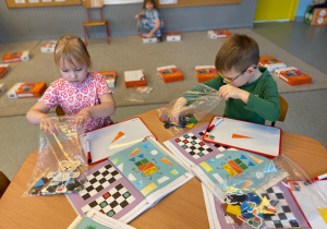 Szukaliśmy odpowiednich figur.