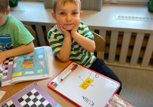 Ale wyszedł mi piękny robot.