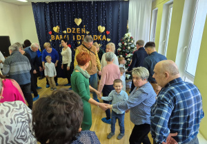 Zabawy i tańce z Dziadkami