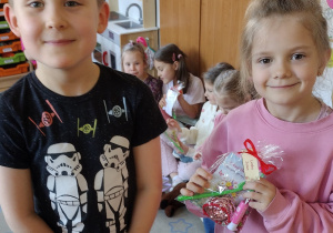 Lenka dostała prezent od Fabiana