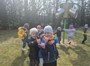 Zabawy na placu przedszkolnym