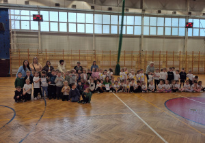 Zdjęcie ze wszystkimi uczestnikami