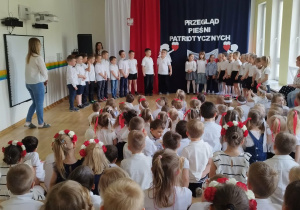 Występ dzieci z grupy Biedronek