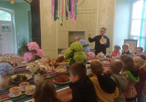Oglądaliśmy wystawę florystyczną.
