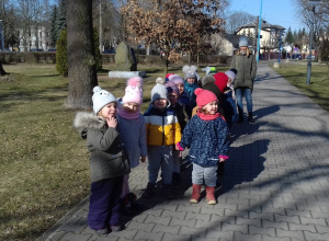 Zabawy na świeżym powietrzu.